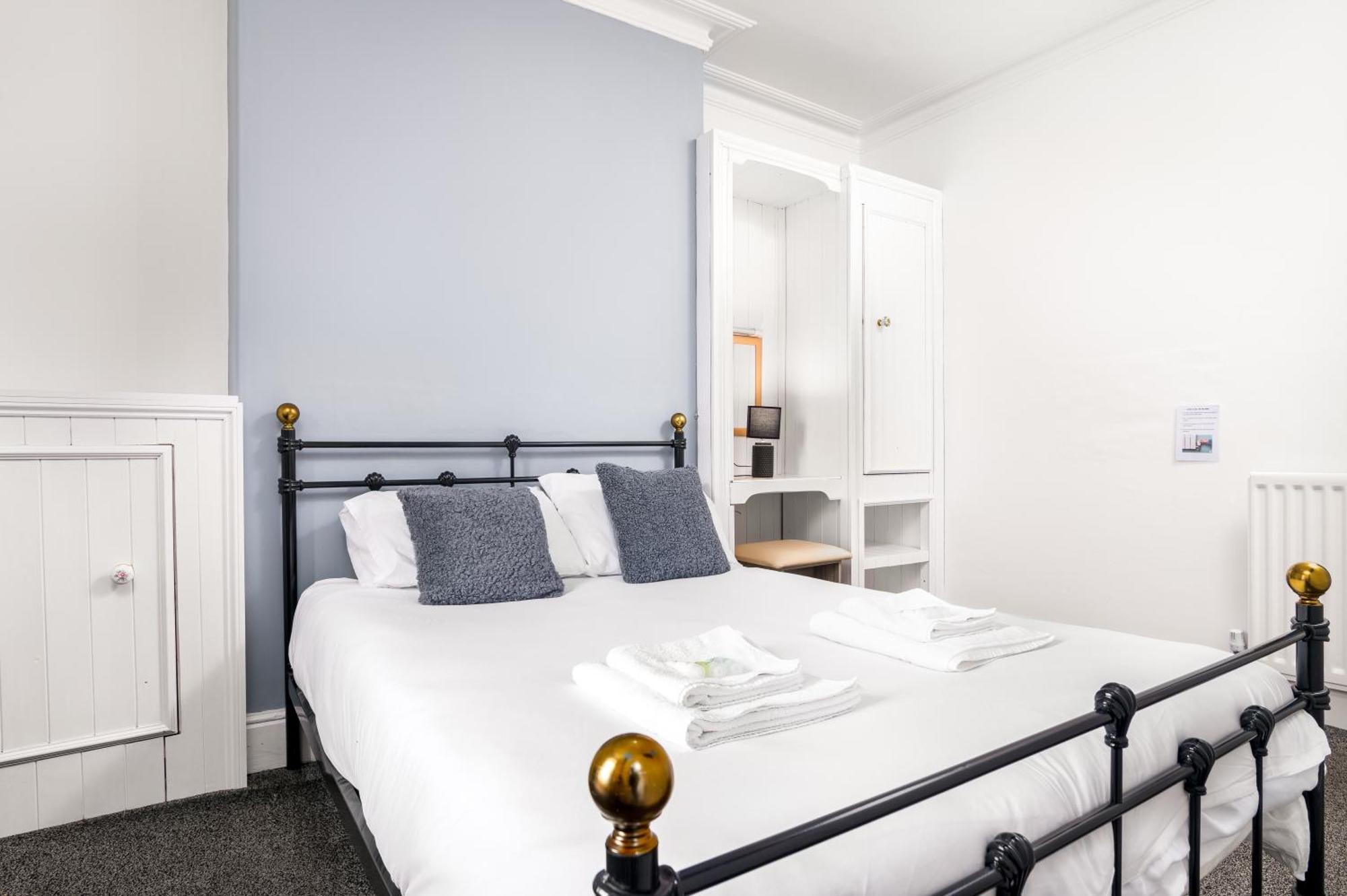 Blencathra Rooms, * Whitby